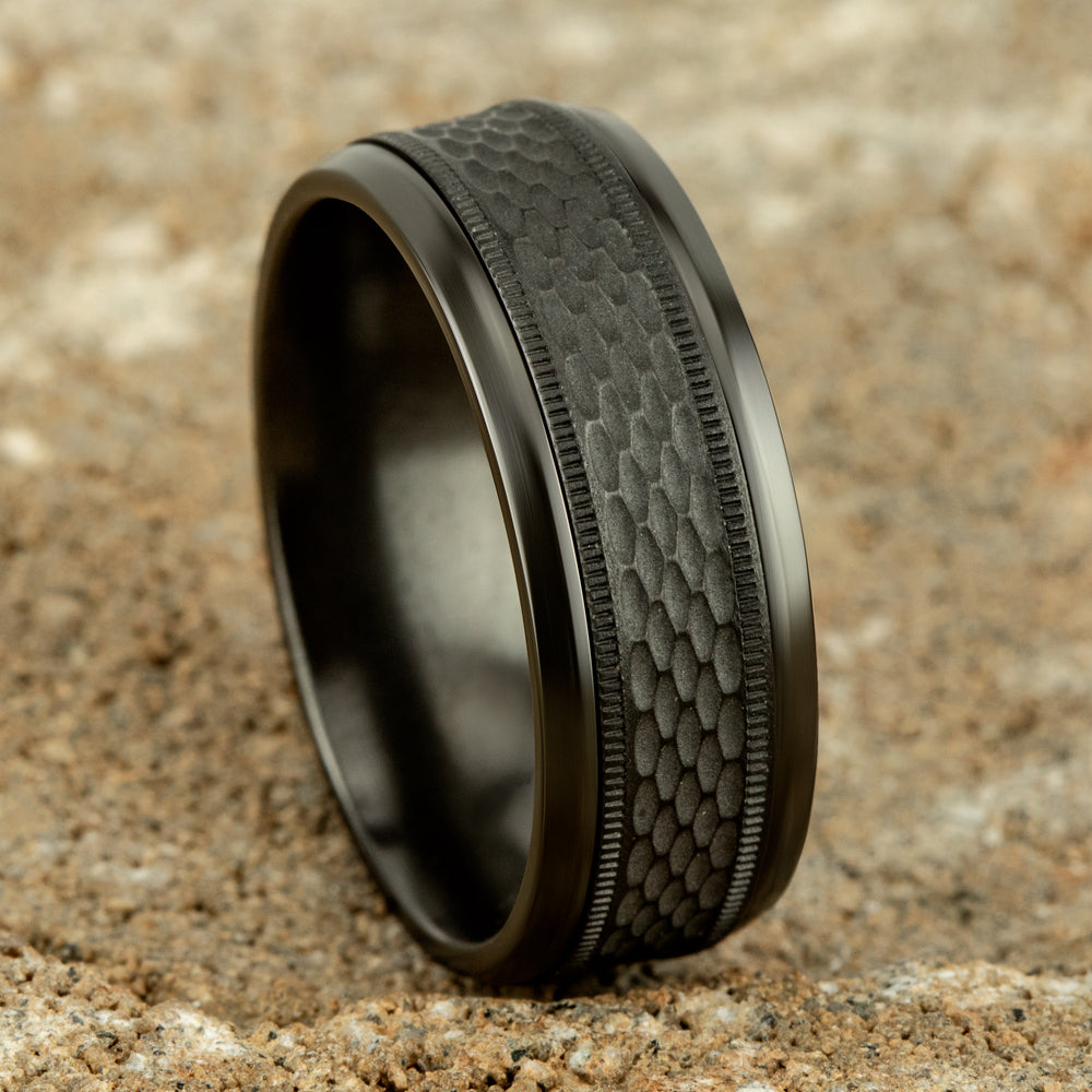 THE ATHLETE - Black Titanium - image 4