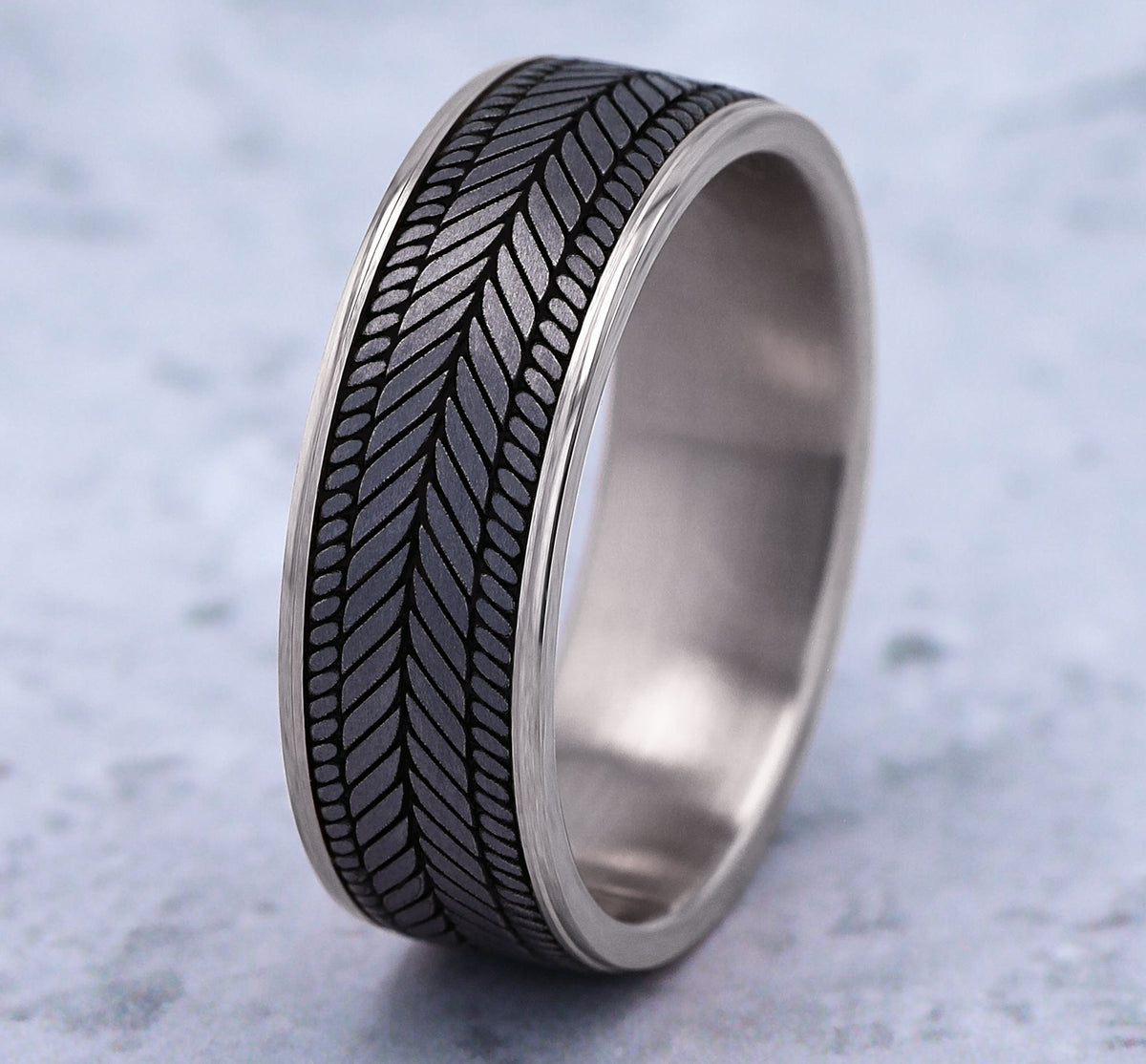 THE CAPRIO - 14K White Gold / Grey Tantalum - image 4
