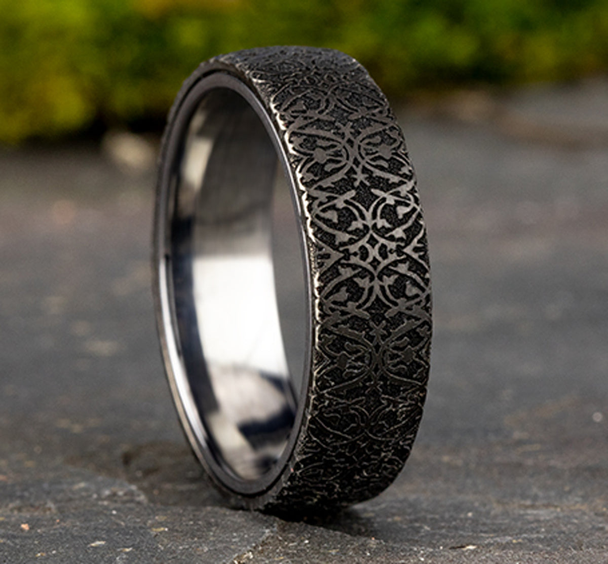 THE SULTAN - Grey Tantalum / Black Titanium - image 4