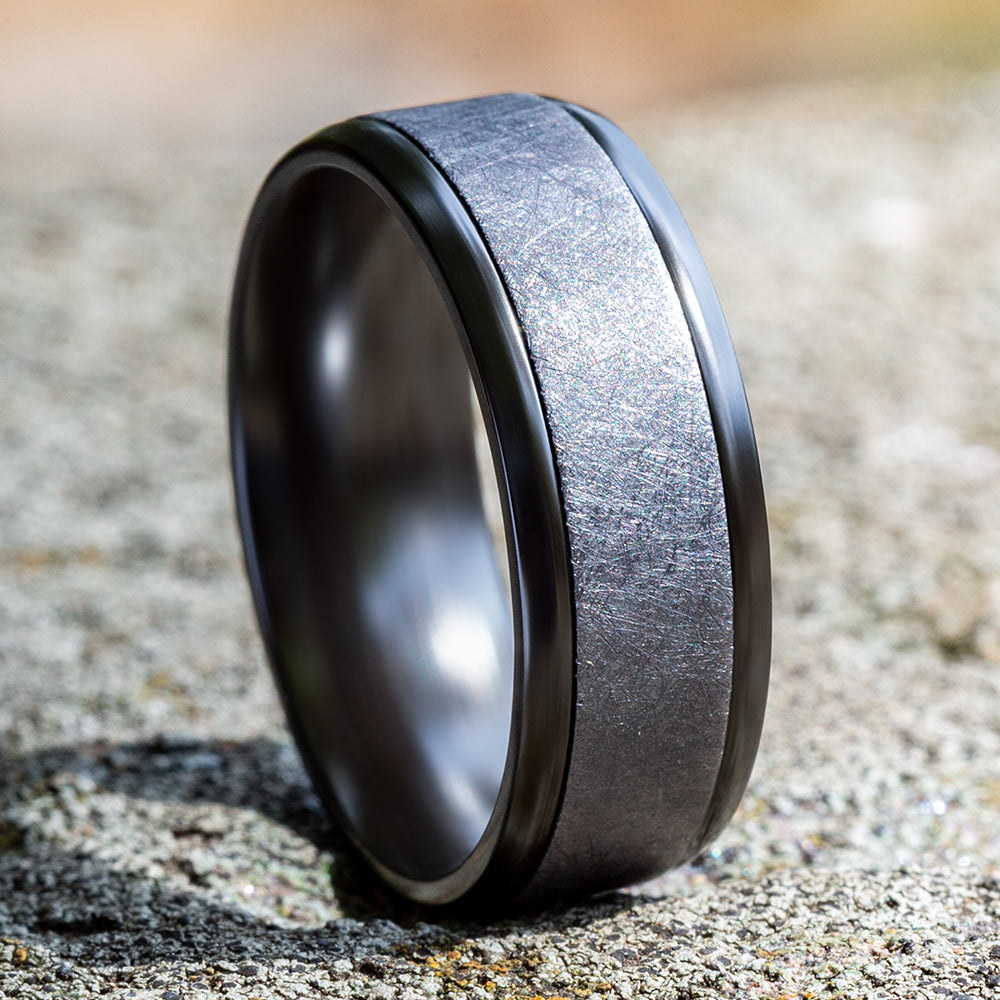 THE KNIGHT - Black Titanium / Grey Tantalum - image 4