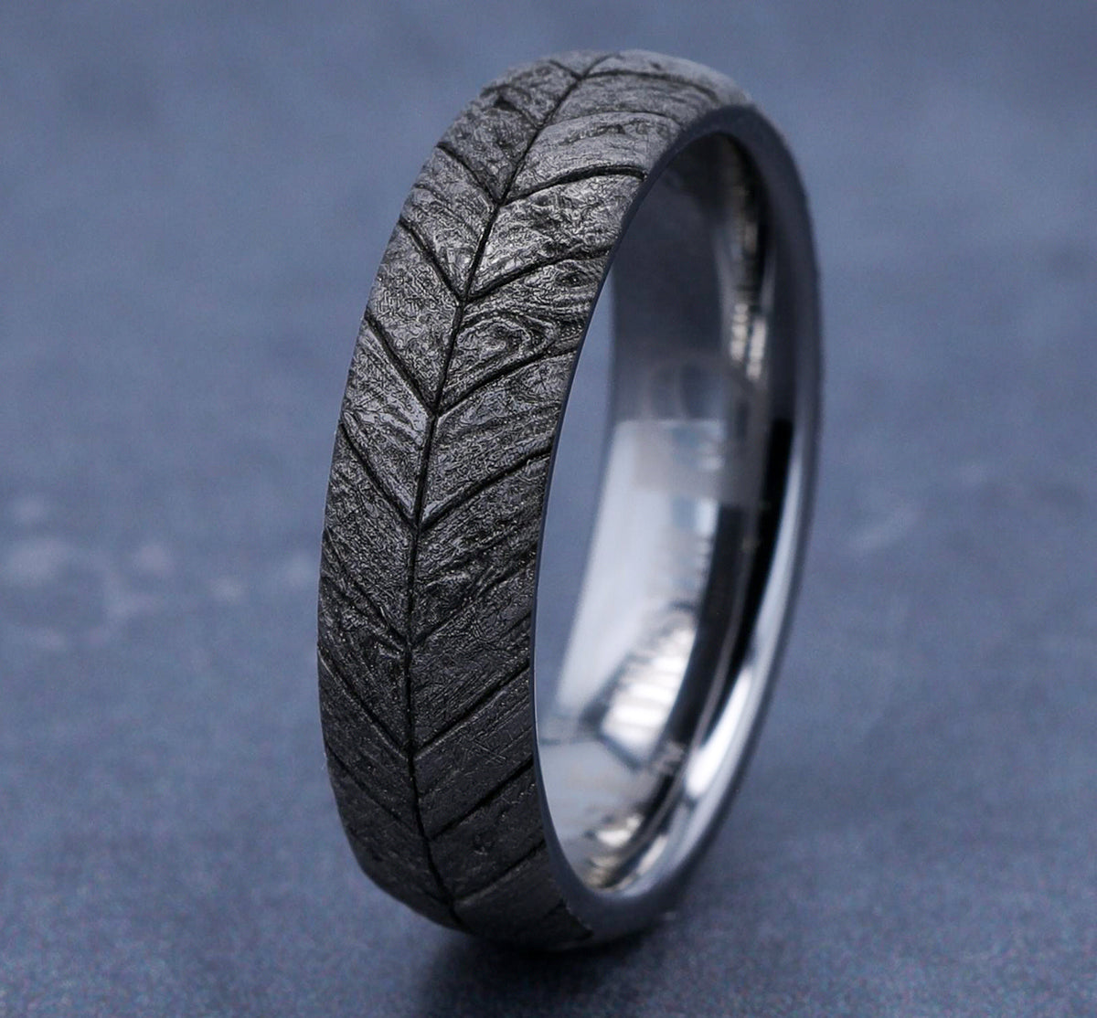 THE CHEVRON - Tungsten - image 4
