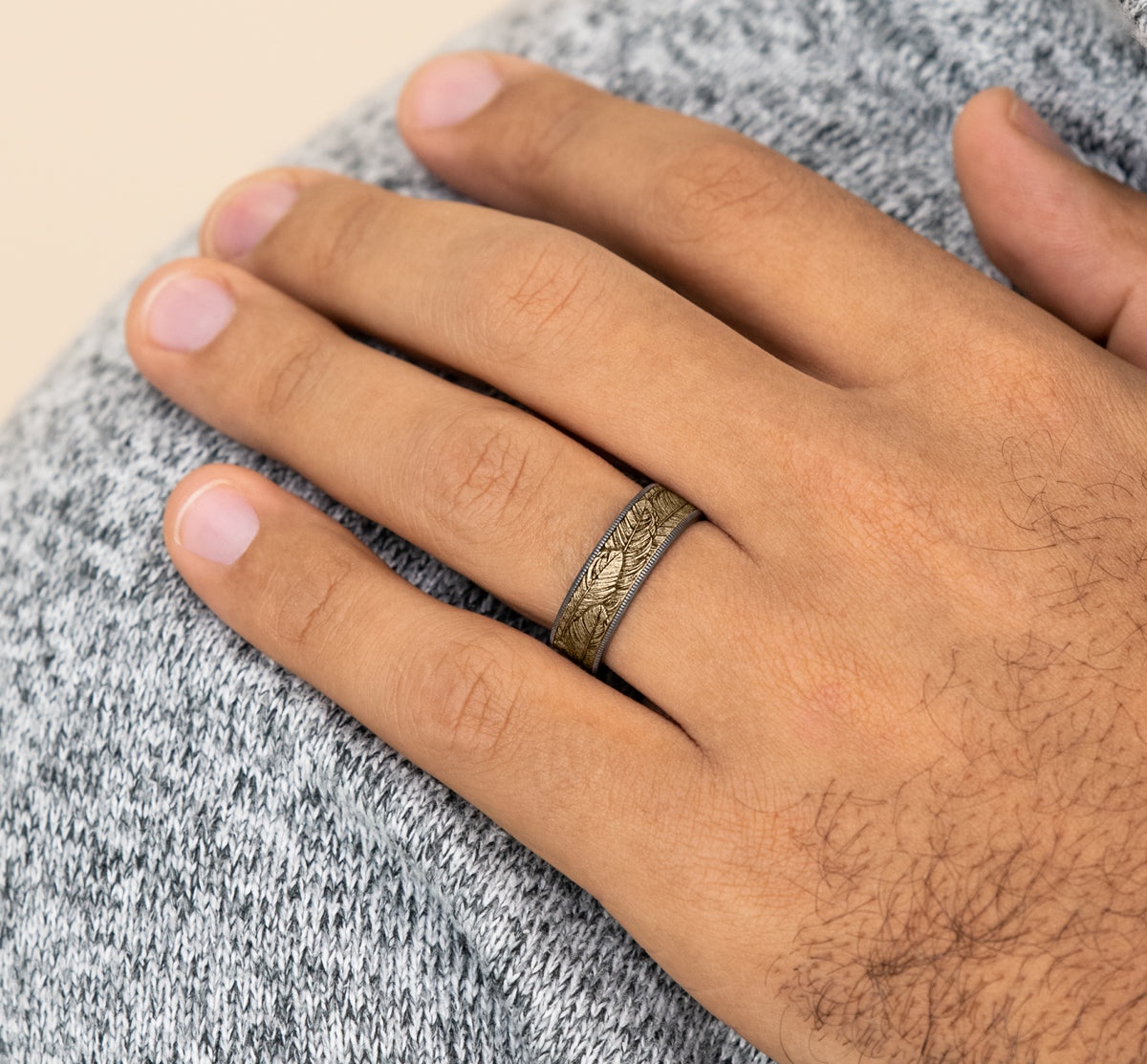 THE COVEY - Grey Tantalum / 14K Yellow Gold - image 5