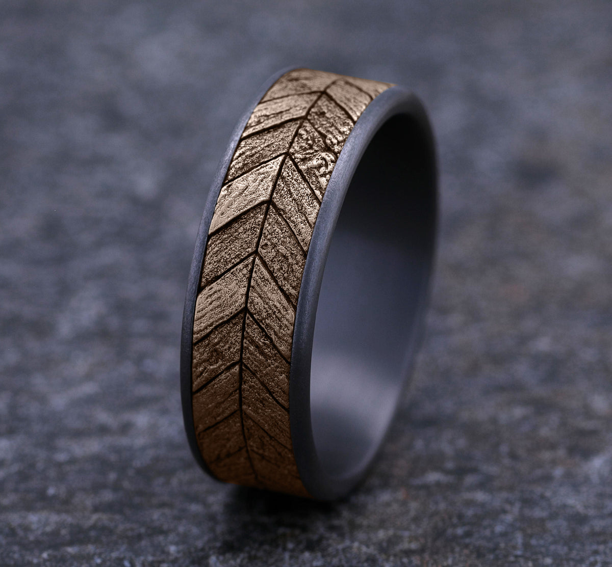 THE CHEVRON - Grey Tantalum / 14K Rose Gold - image 4