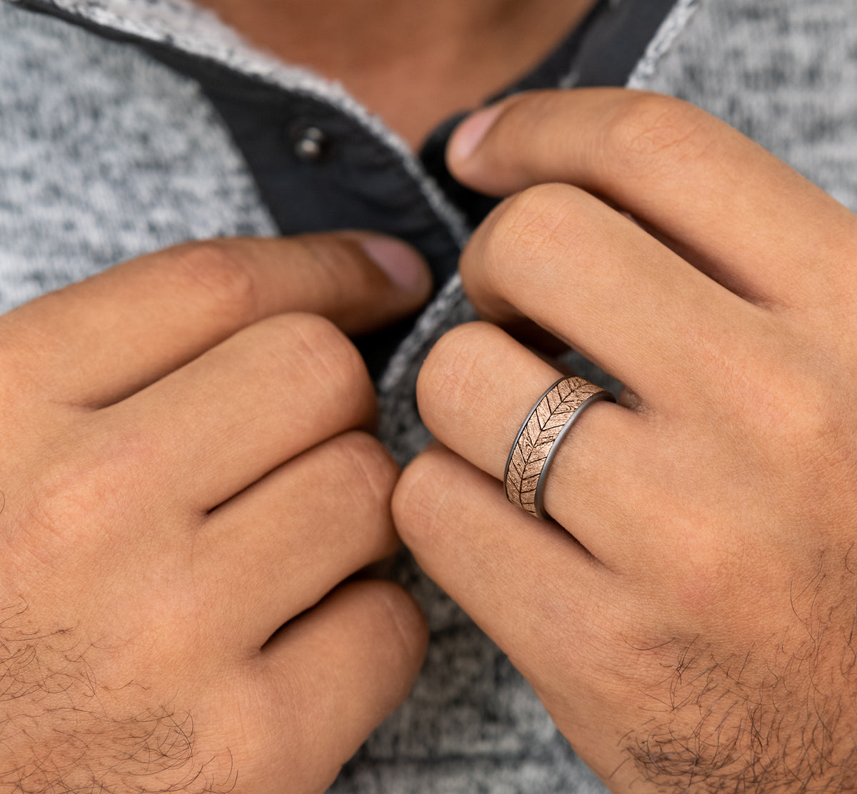 THE CHEVRON - Grey Tantalum / 14K Rose Gold - image 5