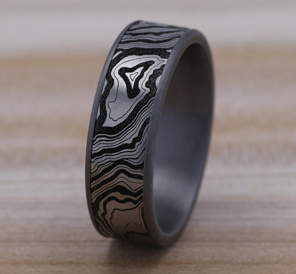 THE EXPLORER - Grey Tantalum / Grey/Black Titanium - image 4