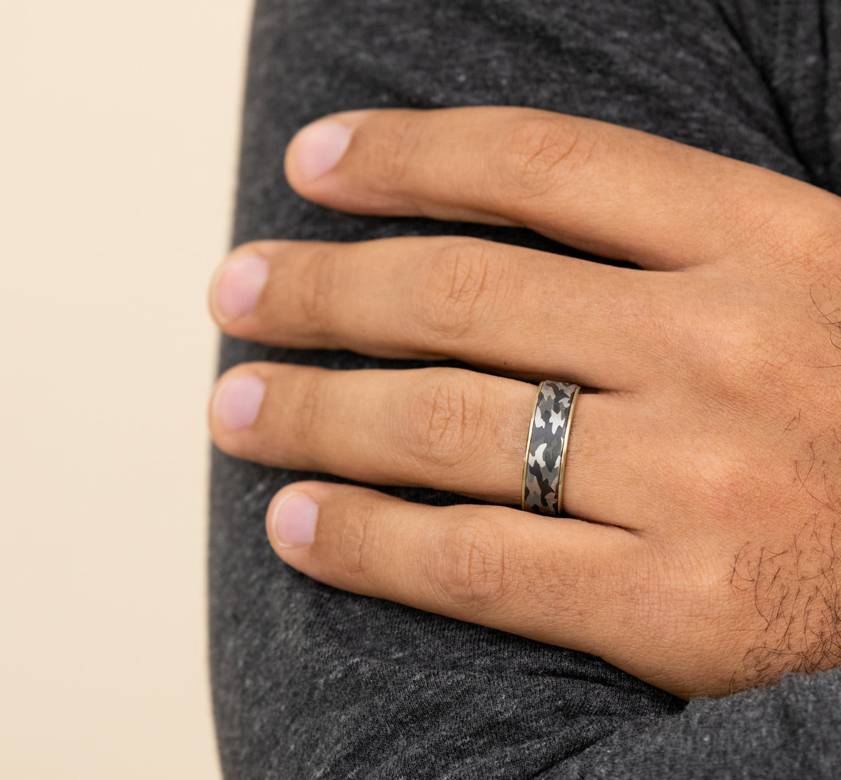 THE REBEL - 14K Yellow Gold / Grey Tantalum - image 5