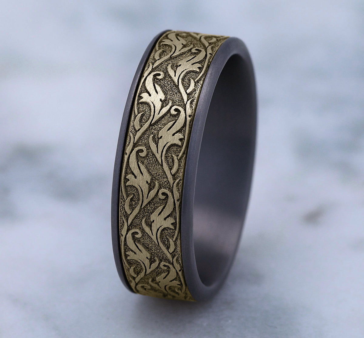 THE IVY - Grey Tantalum / 14K Yellow Gold - image 4