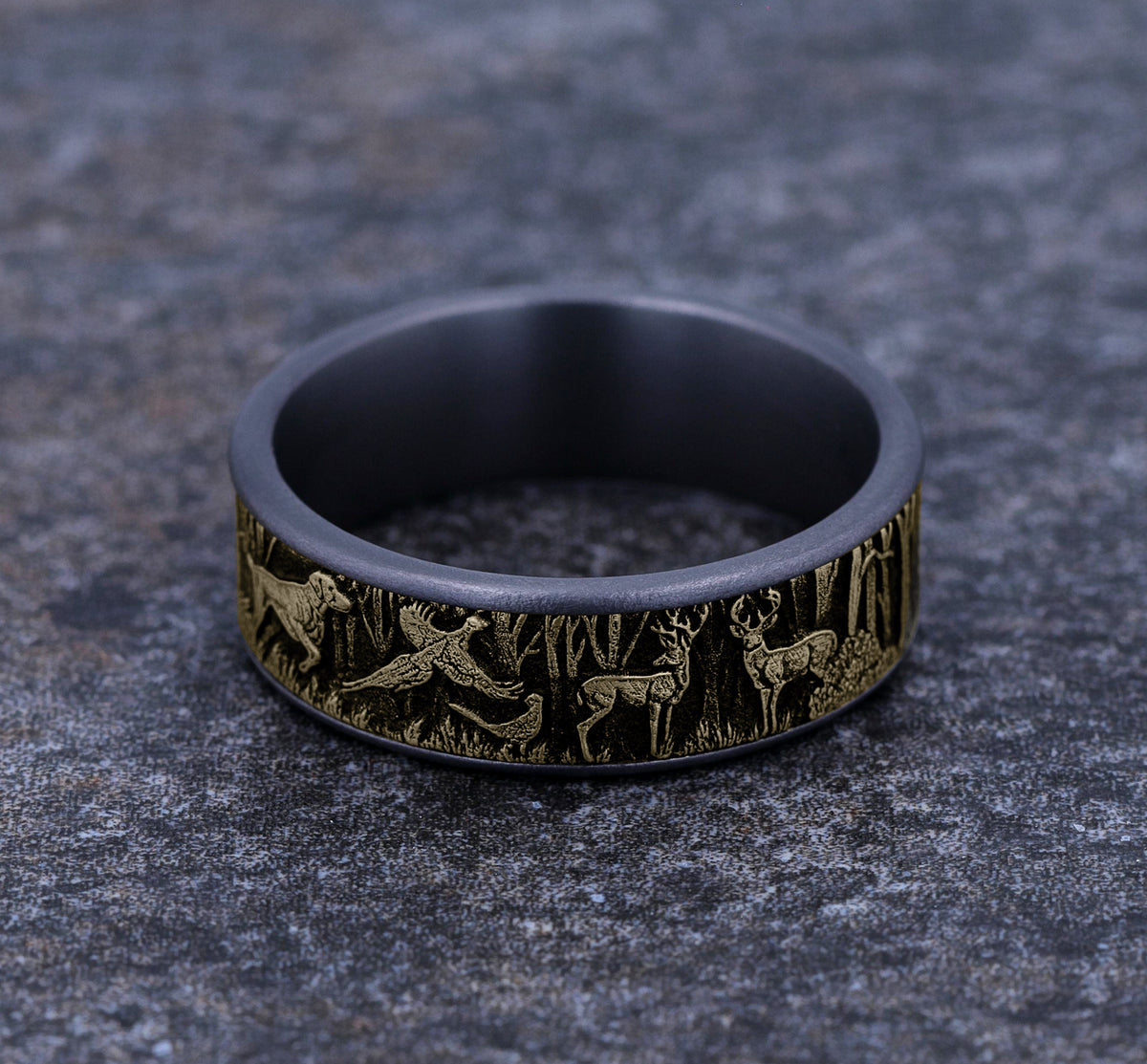 THE HUNTSMAN - Grey Tantalum / 14K Yellow Gold - image 4
