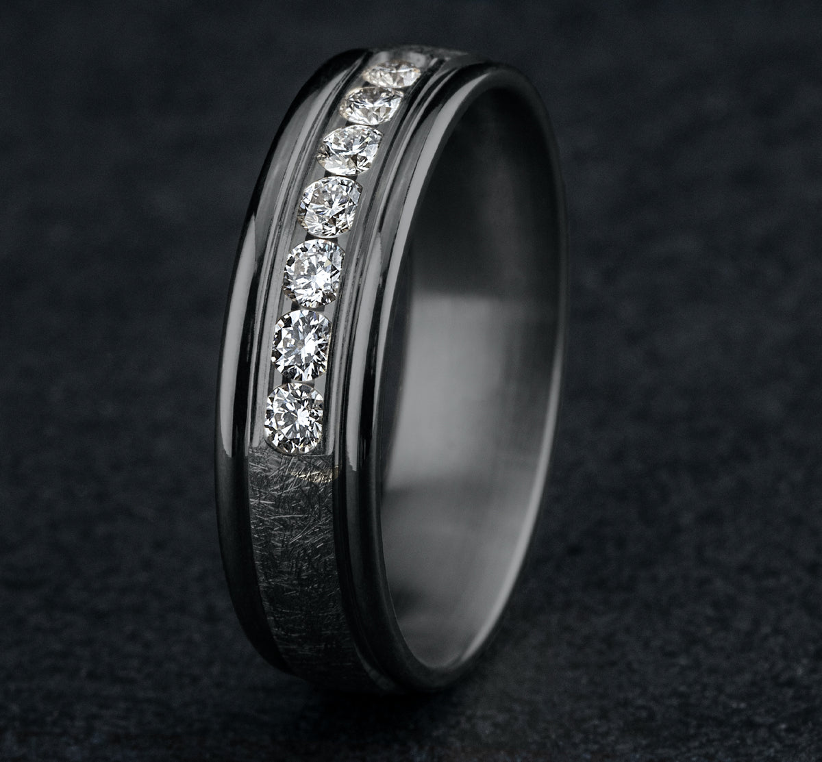 THE CAMBRIDGE - Grey Tantalum - image 4